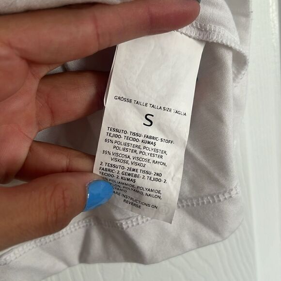 iBLUES White T Shirt - Sheer Puffed Sleeves Size Small - Great Condition - Picture 4 of 5